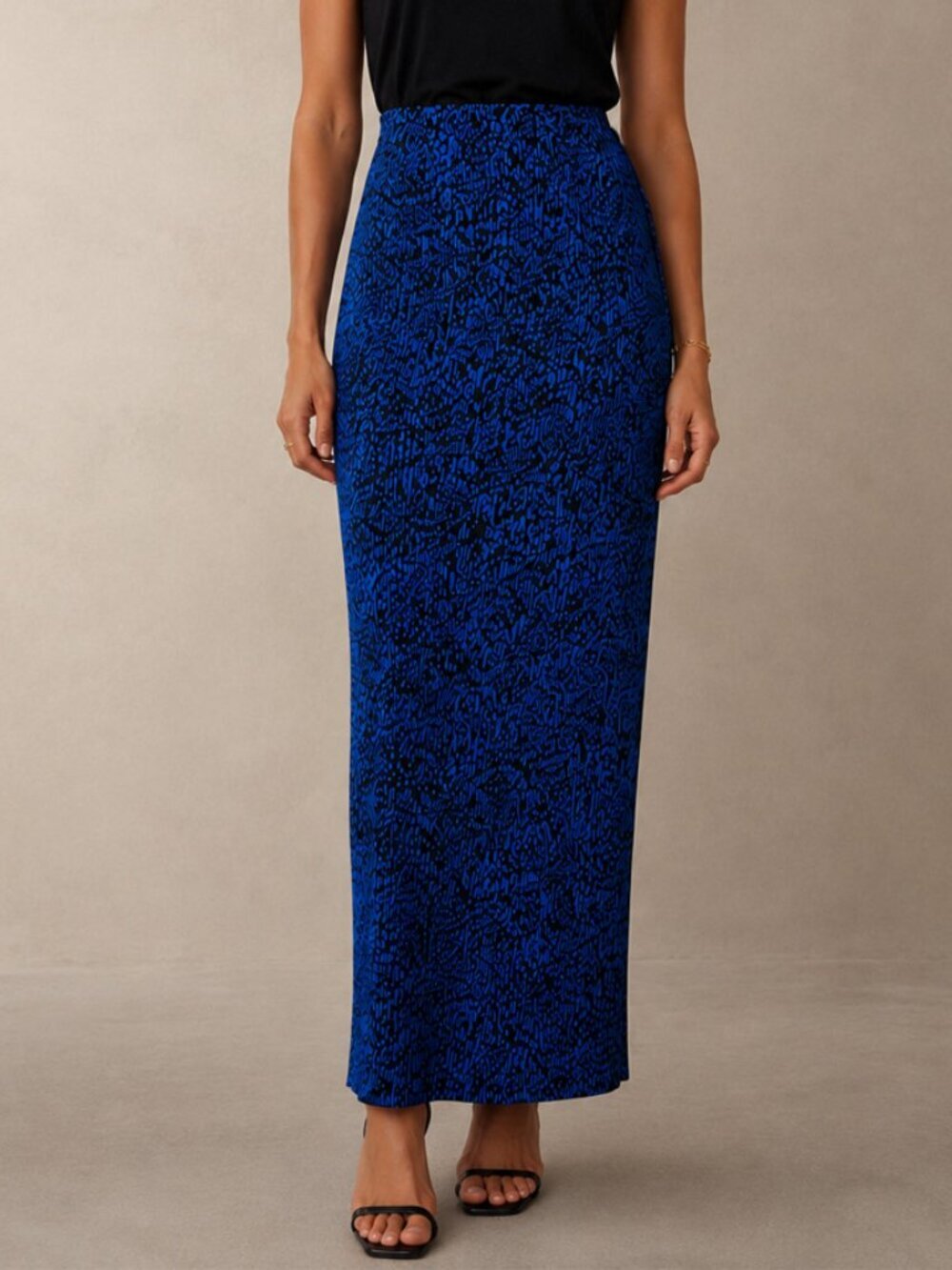 Solace London Sana Pleated Maxi Skirt in Blue Noise Size 2